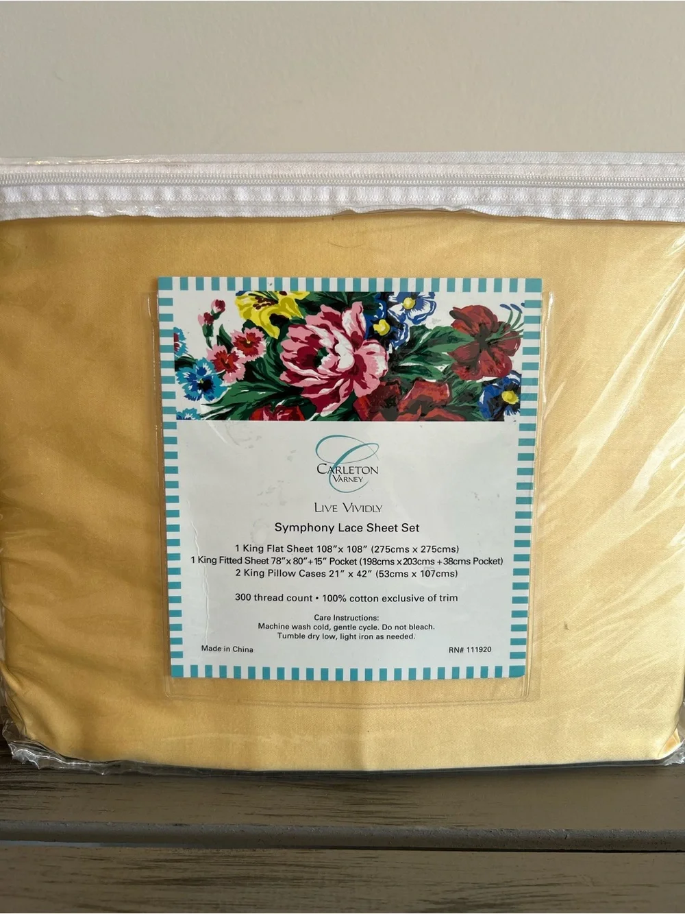 Rare Carleton Varney Live Vividly Symphony Yellow Lace King Sheet Set NIP